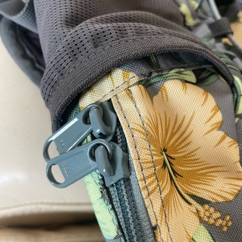 Dakine Gray and Yellow Floral Tropical Hibiscus Backpack - Tough and Stunning! - Picture 7 of 13